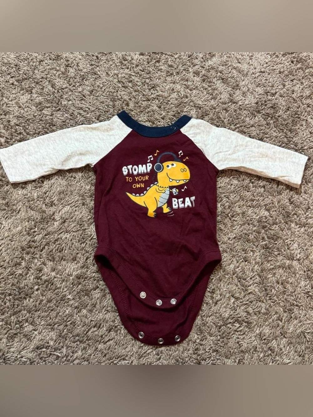 Garanimals 0-3M Dinosaur Baseball Sleeve Baby Bodysuit Stomp To Your Own Beat